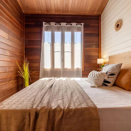 Tropical 4 By Interhome شاليه